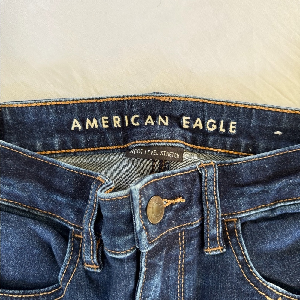 American Eagle Outfitters Women’s Dark Blue High-Rise Skinny Jeans - Picture 4 of 10